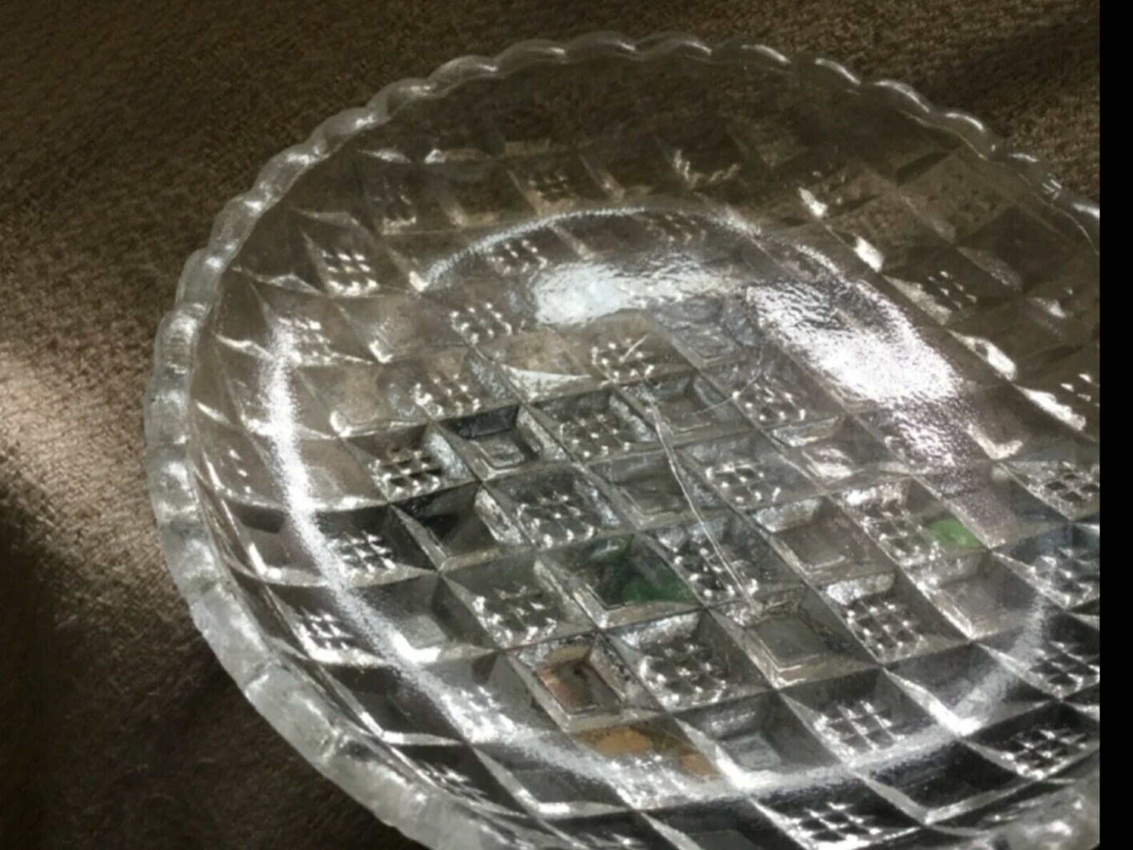 ANCIEN ÉLÉMENT COUPELLE centrale de lustre en verre moulé EUR 25,00
