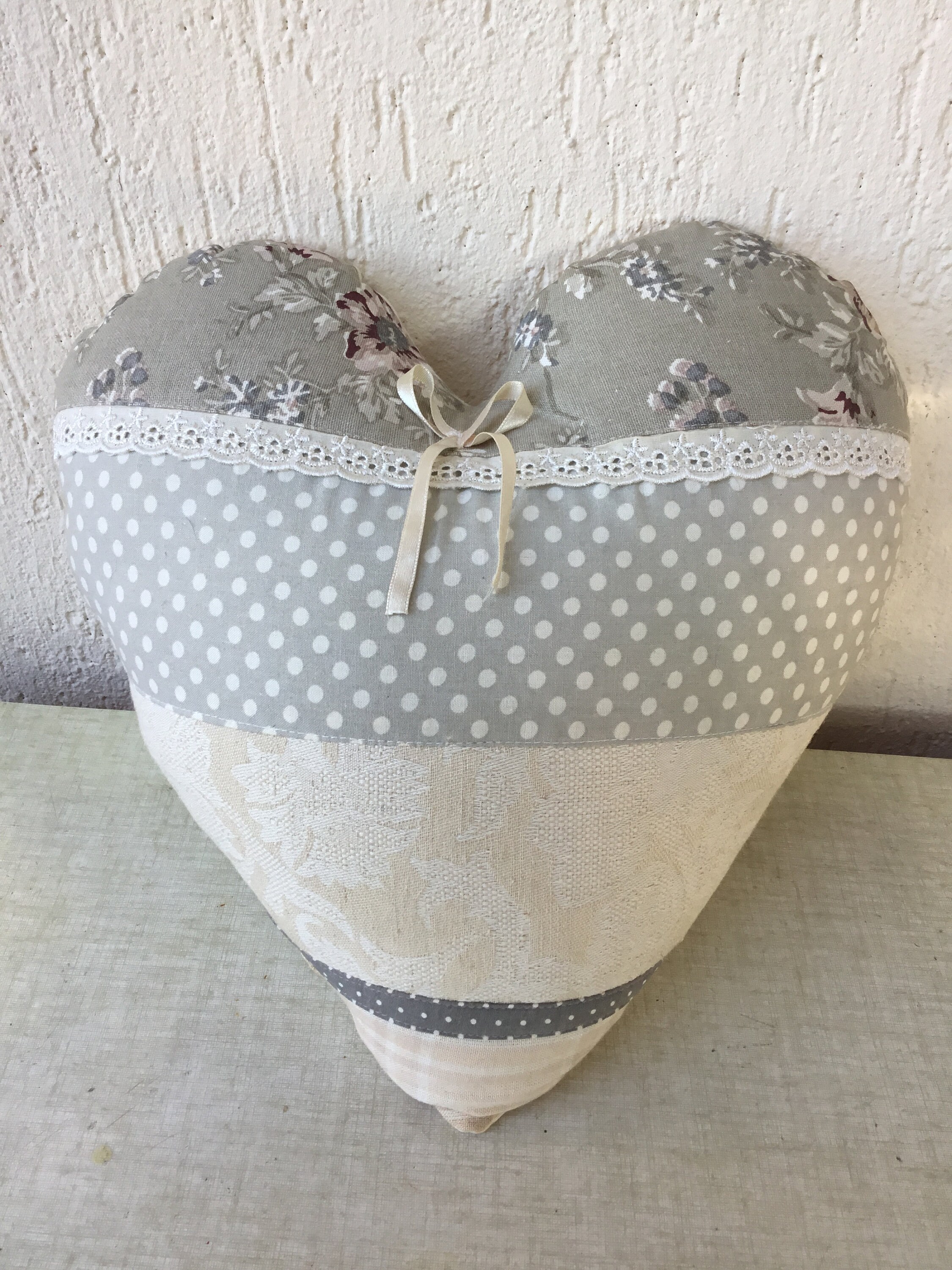 Coussin en Forme de Cœur à Différents Imprimés