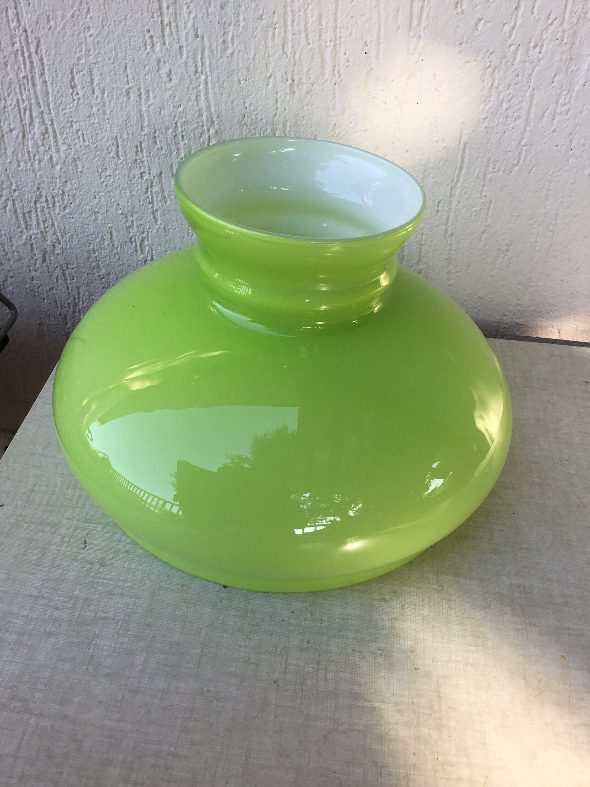 Globe Vert en Opaline 240 mm Pour Lustre ou Suspension