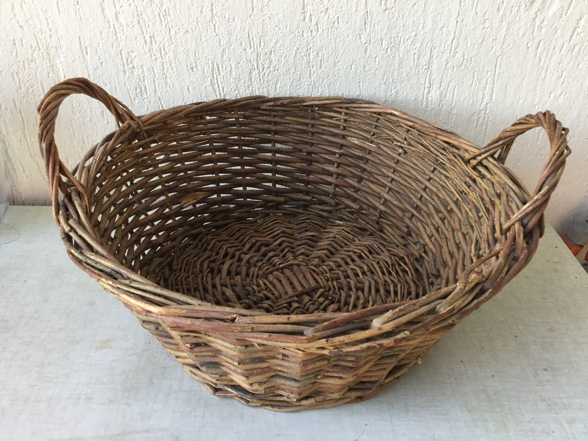 Panière Ronde en Rotin Tressé avec Poignées