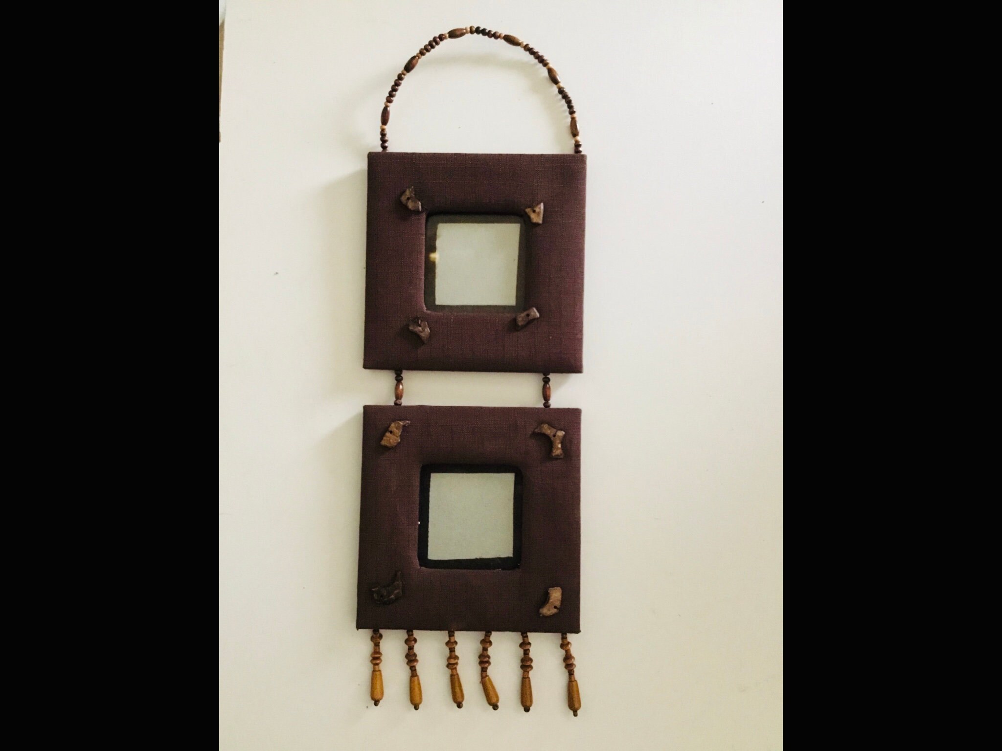 2 Cadres Assemblés à Suspendre avec Pierres et Perles