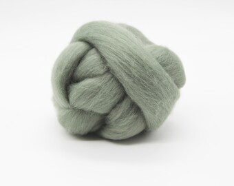 25g packs ready to spin or felt. all plant dyed light sage khaki olive green Spring Fern dyed Shetland roving