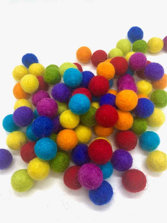 50 x 1cm Wool Felt Balls Assorted Rainbow Colours - 100% Wool Handmade Felt  Balls - Felt Pom Poms Pompoms