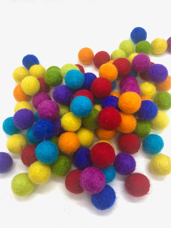 50 x 1cm Wool Felt Balls Assorted Rainbow Colours - 100% Wool Handmade Felt  Balls - Felt Pom Poms Pompoms