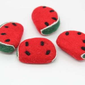 Wollfilz Wassermelonenscheibe Handgemacht - Verkauft Individuell Gefilzte Frucht Filz Wassermelone - Misst Ungefähr 7cm/7,5cm x 4,5cm x 1,5cm