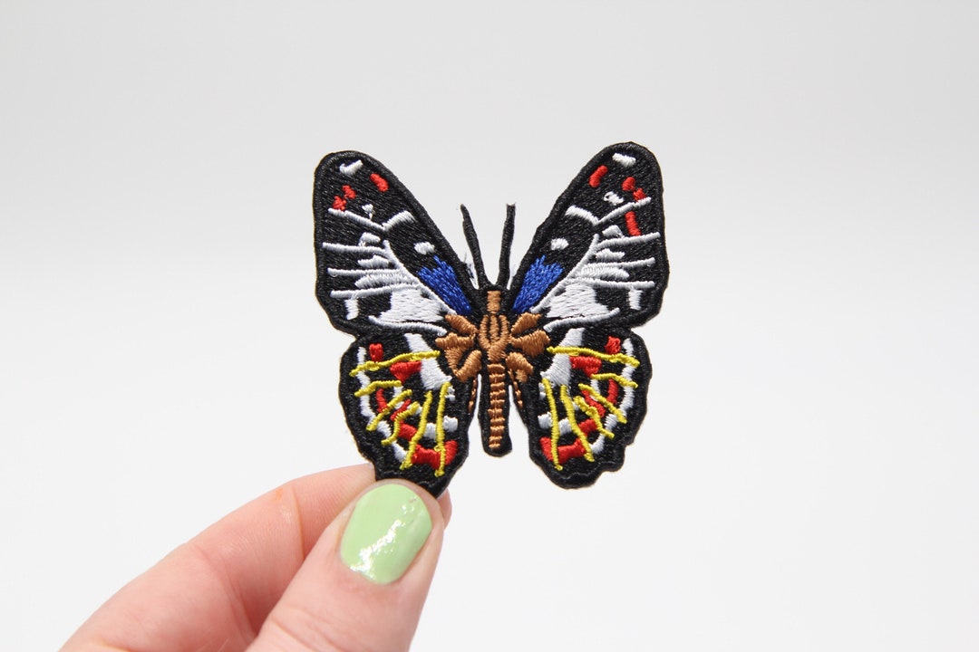 Embroidered Butterfly Iron-on Patch – Clothes Appliqué, Backpack Badge ...