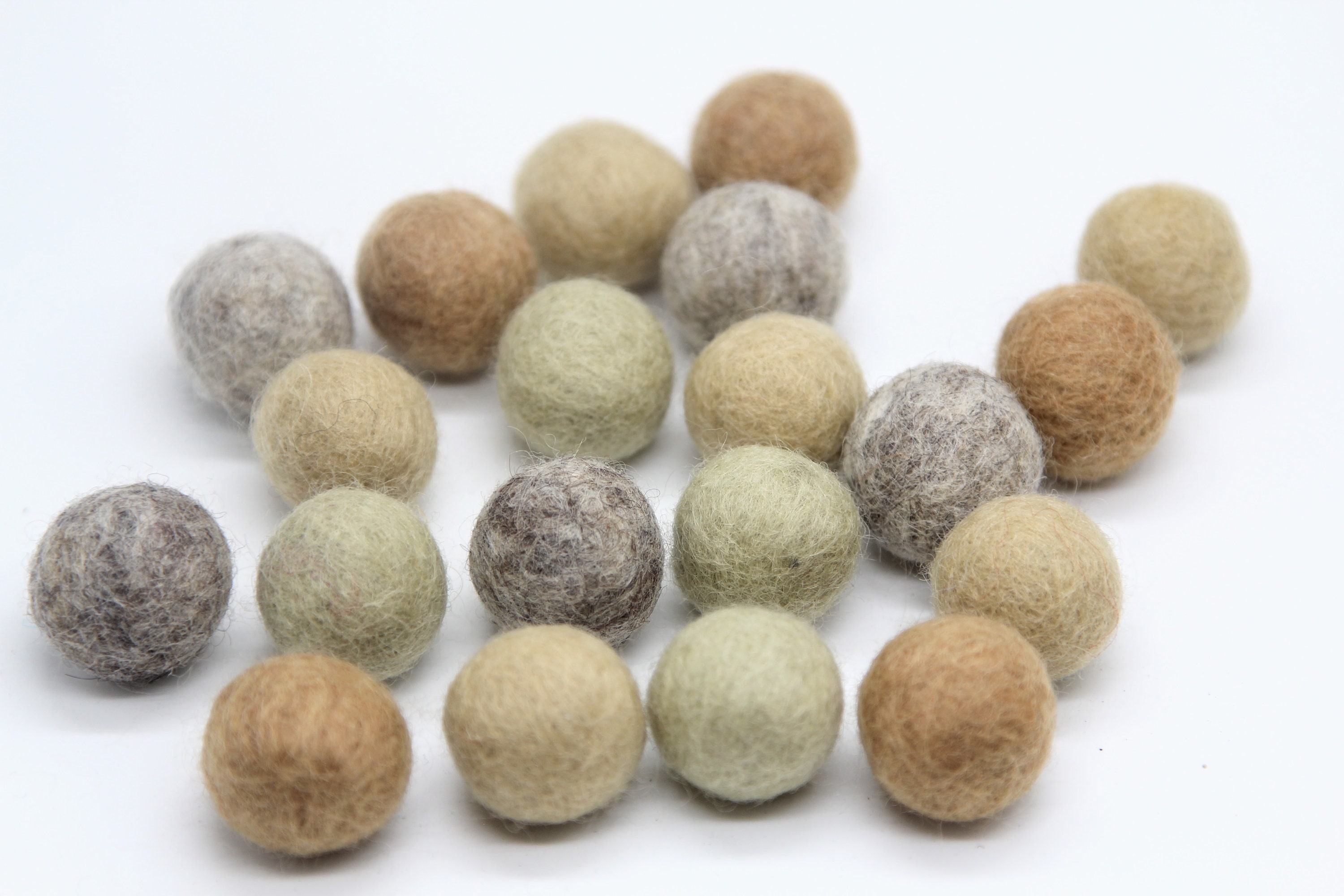 Nordic Neutrals Pom Pom Palette - 20 balls - 1cm, 1.5cm, or 2cm Wool Felt Balls in 100% Wool Handmade Felt Balls Pom Poms Felt Beads