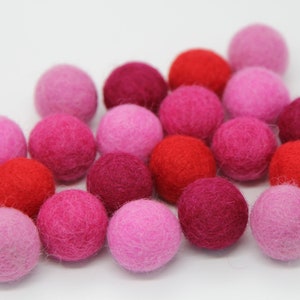 Pink & Red Valentine Palette - 20 balls - 1cm, 1.5cm, or 2cm Wool Felt Balls in 100% Wool Handmade Felt Balls Pom Poms Felt Beads