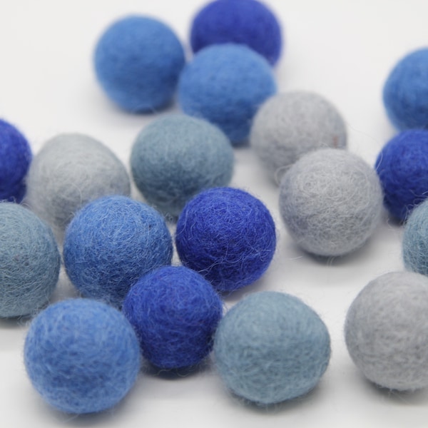 Blue Shades Pom Pom Palette - 20 balls - 1cm, 1.5cm, or 2cm Wool Felt Balls in 100% Wool Handmade Felt Balls Pom Poms Felt Beads Garland Kit