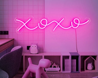 XOXO Neon Sign,XOXO neon light,Xoxo Kiss And Hug Neon Sign,Personalized XOXO Neon Light,Valentine's Day Gifts,Aesthetic Bedroom Neon Sign