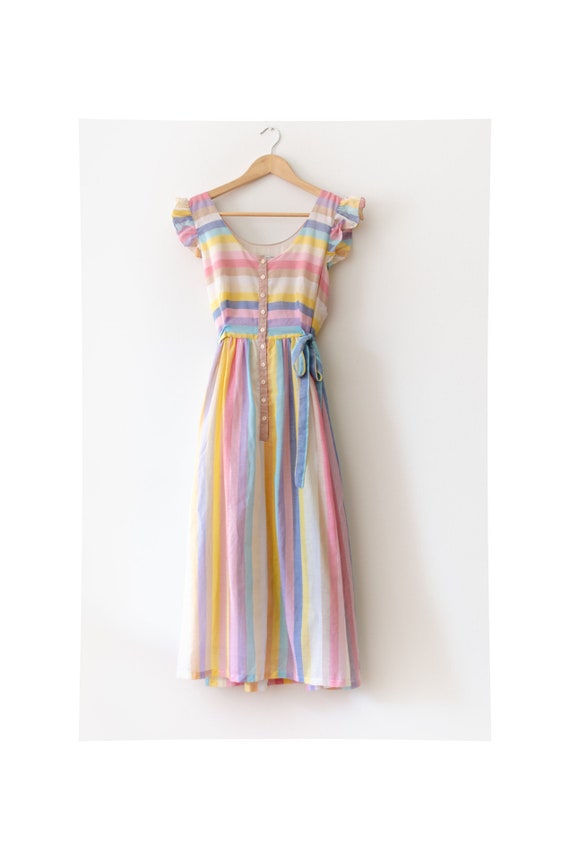 Vera Mont 70s pastel coloured dress with stripes