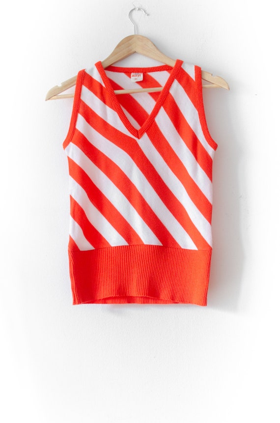 70's 80' Striped Restro Vest / Knit sleeveless sw… - image 3