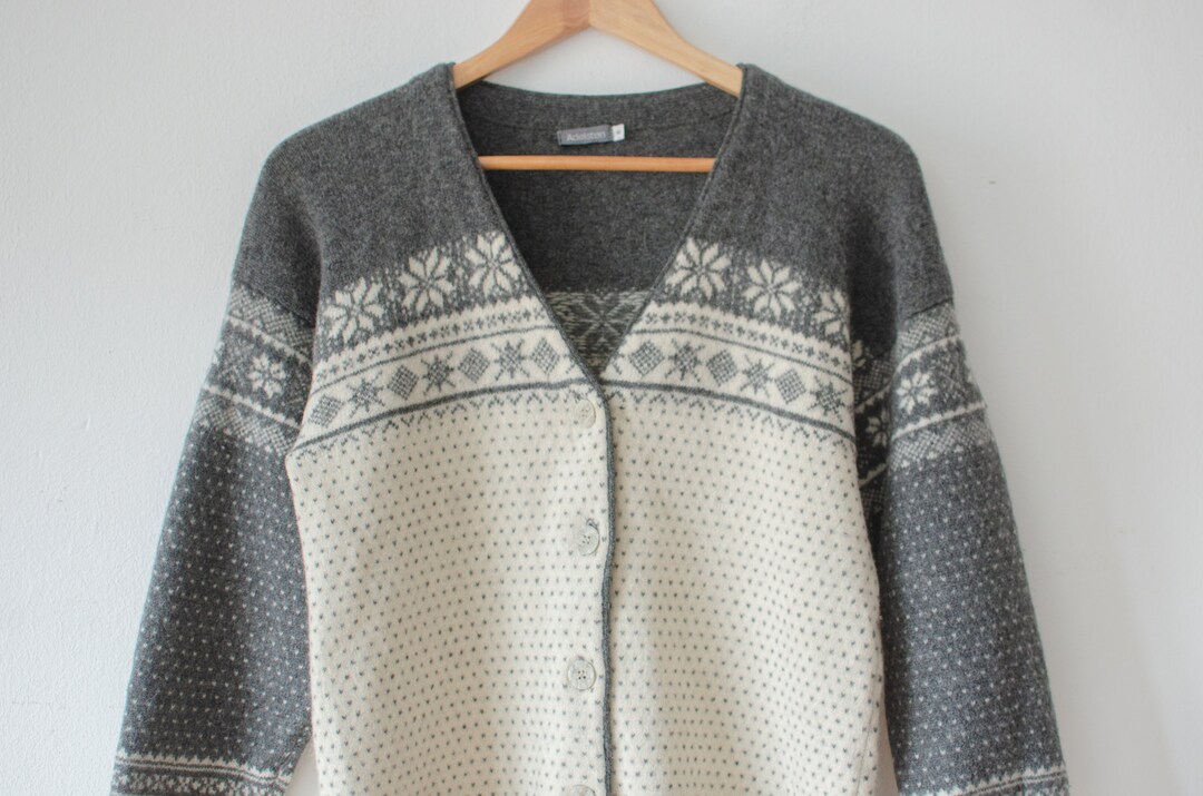 Vintage Mock Neck Long Sleeve Snowflake Pattern Nordic Fair Isle Sweater