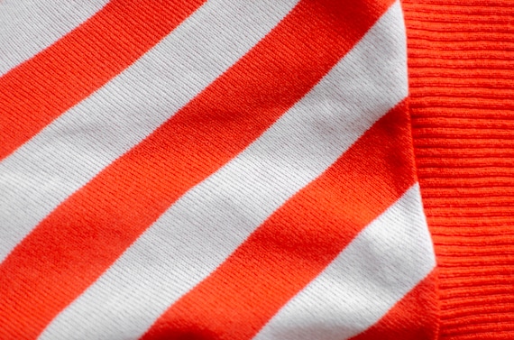 70's 80' Striped Restro Vest / Knit sleeveless sw… - image 10