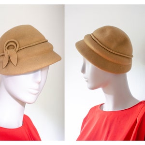 60&#39;s Cloche Hat Wool Felt Hat Vintage / Trendy retro hat Downton Abbey Style