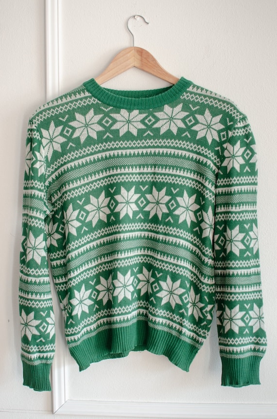 Green snowflake deals sweater
