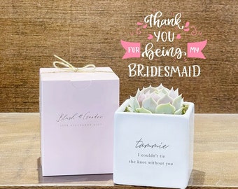 Personalized Bridesmaids Gift Box | Personalized Wedding Gift • Custom Engagement Gift, Maid of Honor Gift
