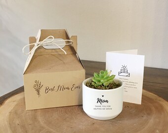 Personalized Gifts for Mom (CARD INCLUDED), Gifts for Mothers Day, Gift for Grandma, Personalized Gift Box, Succulent Gift for Mom