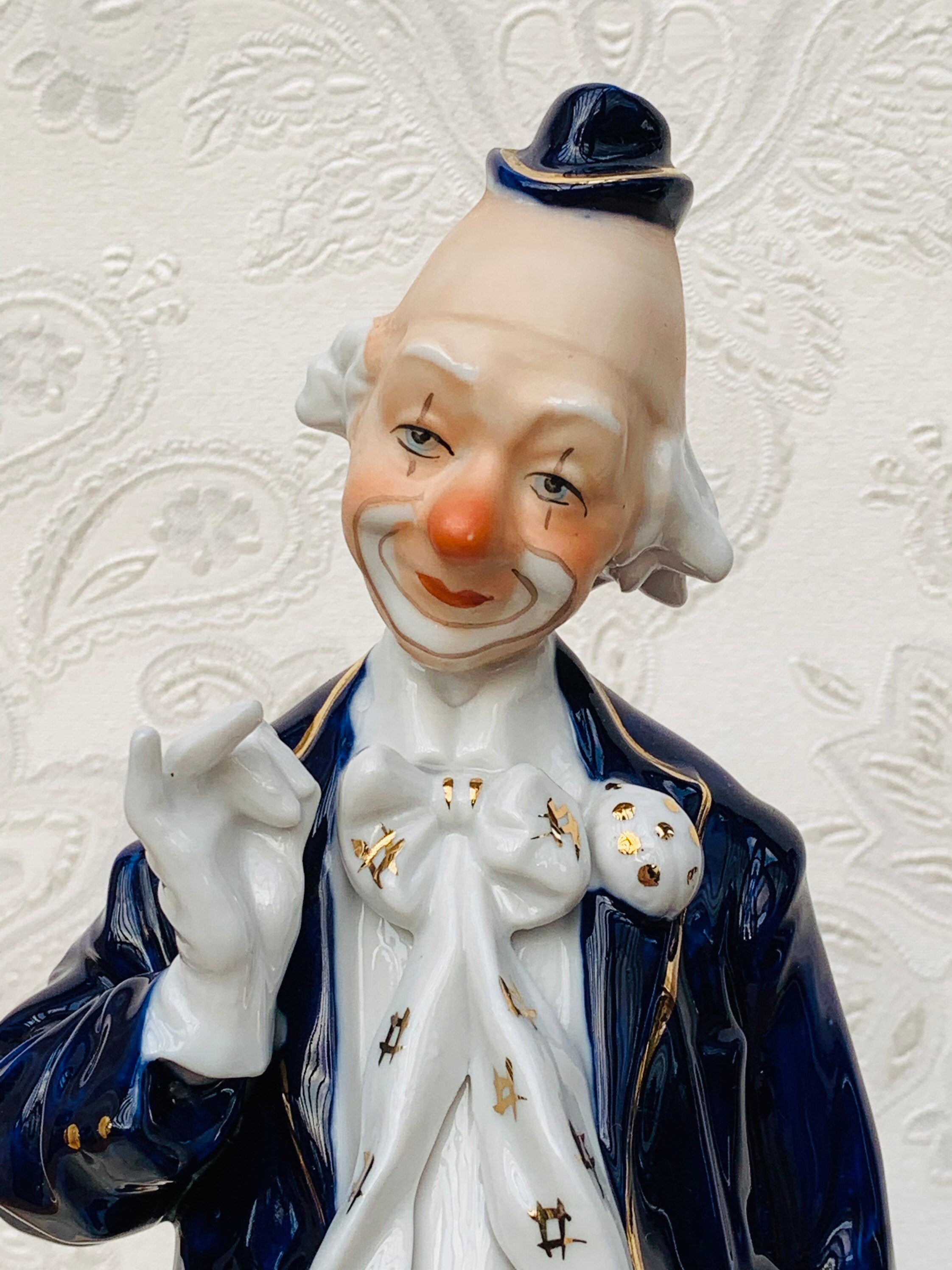 Pair of Vintage Porcelain Clown Figurines in Blue and White. Etsy