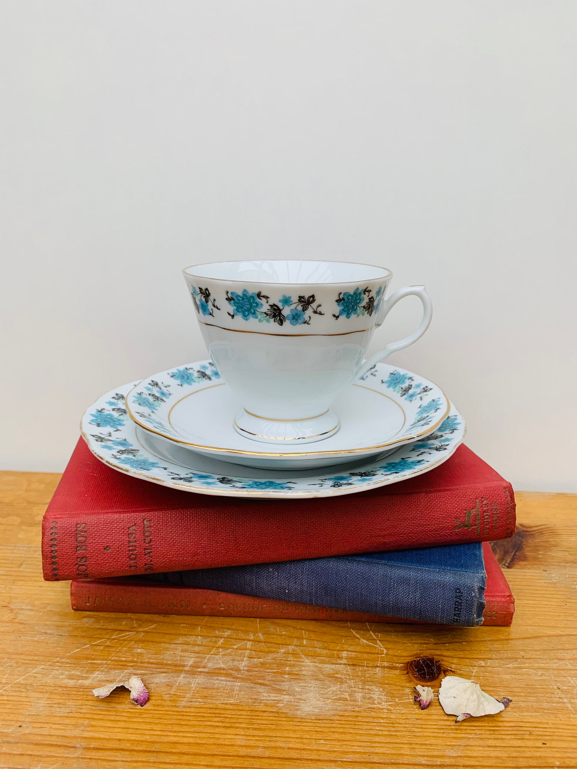 Selection of Vintage Nanjing Fine Bone China Tea Cups