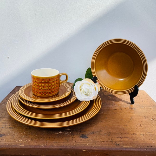 Vintage 1970s Hornsea Pottery Saffron Tea/Coffee Cups, Saucers, Cake Plates, Breakfast Plates, Cereal Bowls, Dinner Plates.