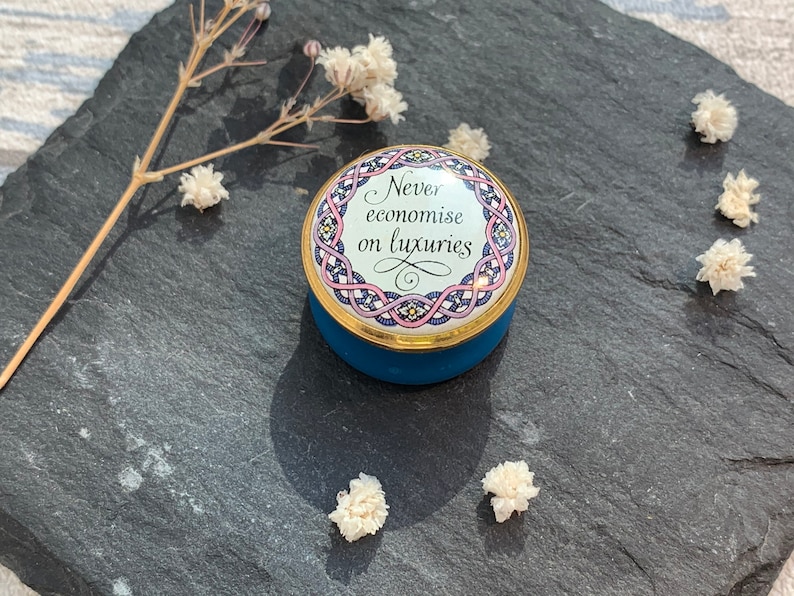 Halcyon Days Vintage Enamel Bilston and Battersea Pill Box with Motto