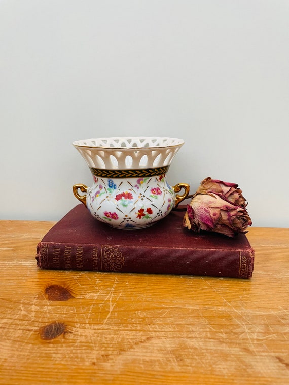 Vintage Leonardo Collection Pierced Rim Double Handled Gilded and Flora Pattern Posy Vase