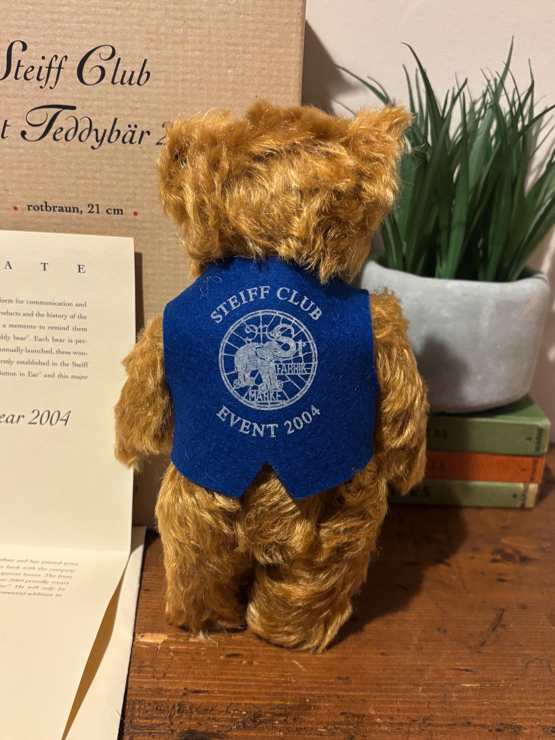Steiff ミュージカルベア　2004 Vintage Steiff Club Event Teddybär 2004 Teddy Bear, Rotbraun 21cm