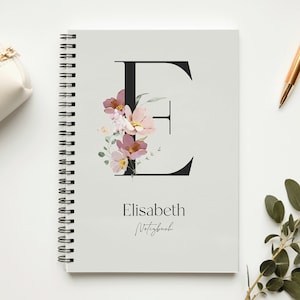 Notizbuch personalisiert Ringbuch | Format DIN A4 oder DIN A5 | Inhaltsseiten wählbar | Anfangsbuchstabe  | Initialen | Blumen Pastell