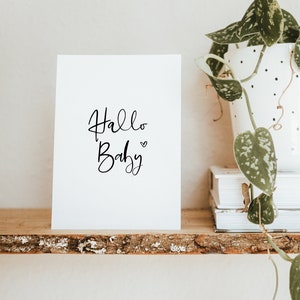 Postkarte - Hallo Baby - Minimalistisch -  Option: Kraftpapier Kuvert braun