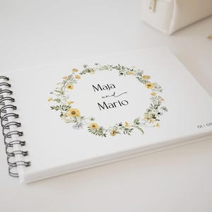 Gästebuch Wildblumen personalisiert - Hardcover Ringbuch DIN A5 quer - DIN A4 quer - zum Ausfüllen oder Blanko - Sommerblumen - Blumenwiese