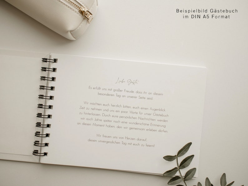 Zeitloses Gästebuch - Rosa- Schlicht - words of love - minimalistisch - Schriftzug - Perfekt für Hochzeiten! Personalisiert mit Namen & Datum, erhältlich in DIN A4 oder A5, als Ausfüllbuch oder blanko. Hochwertiges Ringbuch mit Hardcover & minimalistisches Design – ideal, um Erinnerungen & liebe Worte der Gäste festzuhalten. Ein stilvolles Highlight für jede Feier