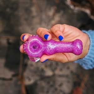 Collectable Glitter Pipe: Liquid Filled & Freezable -Grape Ape Sparkle Dolphin Glass Piece