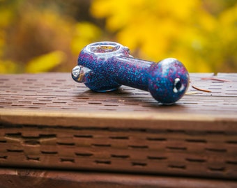 Collectable Glitter Pipe: Liquid Filled & Freezable -Fire Sparkle Stingray Glass Piece