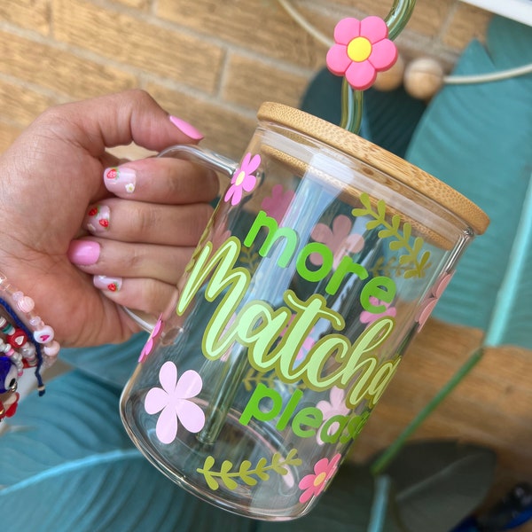 Vaso de matcha: Taza de 473 ml con tapa y pajita.