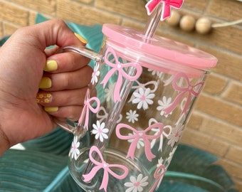 Pink Bows Glass Mug: Coquette Daisy Cup with Lid & Straw