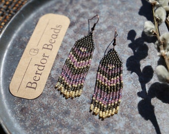 Handwoven beaded earrings, little modern earrings, fringe earrings, purple, brown, gift for her, beaded jewelry, trendy