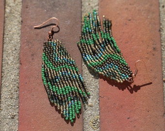 Handwoven beaded earrings, little modern earrings, fringe earrings, colorful, olive green, abstract, gift for her, beaded jewelry, trendy