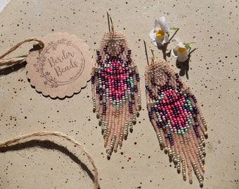 Handwoven beaded earrings,handmade gifts,boho style,bug,insects,shiny,pink,cute earrings,unique earrings,nature inspired,dangle earrings