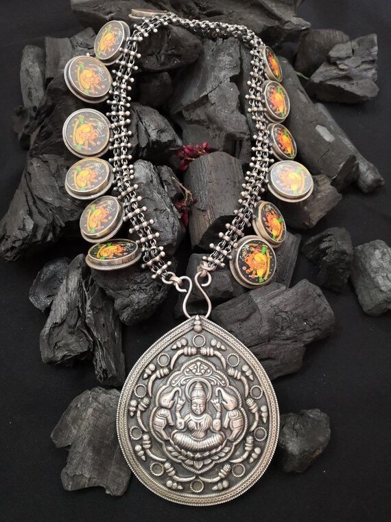 Edgewater wholesale jewelry sale store