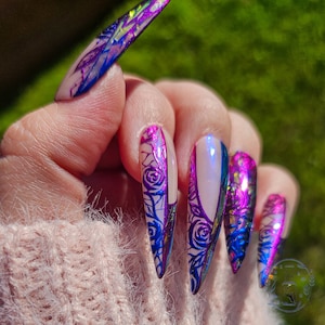 Shattered Rose Press on Nails, Summer, Lace, Fall, Flowers, Chrome