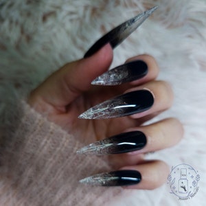 Black Ice Press On Nails / Icicles / texture nails / ombre nails/ icy / snow / winter nails / clear / glue on / fake nails / special effect