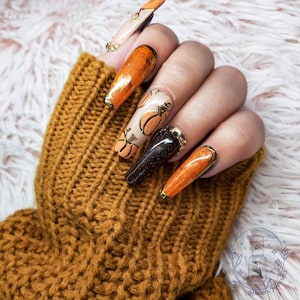 Golden Gourds Press on Nails | Pumpkin nails | Fall nails | Autumn nails | plaid nails | gold | Handpainted | Pumpkin Patch | bling | orange