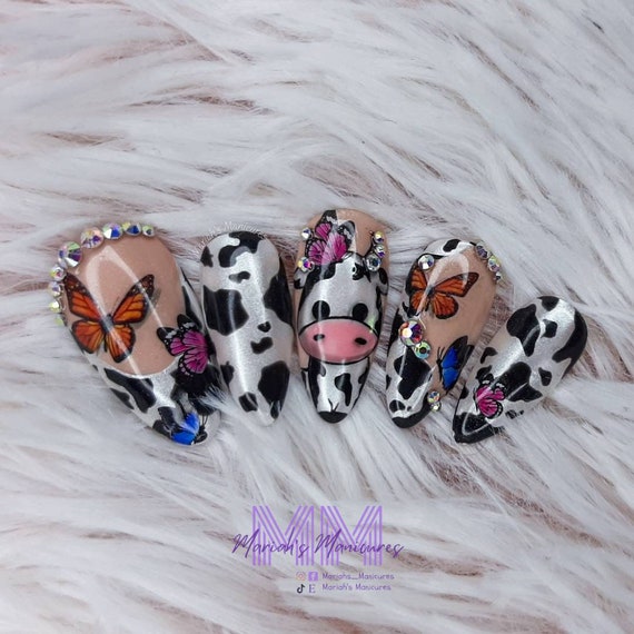 Black Nails with Cow Print Nail Art! | Cow nails, Country nails, Stylish nails  art