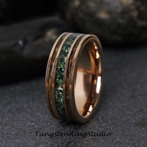 Mosagaat Whiskey Barrel Wood Trouwring 8 mm Groen moshout Rose Gold Wolfraam Herenband Herenring Heren- en damesring