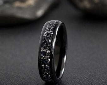 隕石の結婚指輪　ブラックタングステンバンド