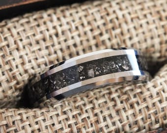 男性用隕石結婚指輪（面取り加工タングステンバンド）