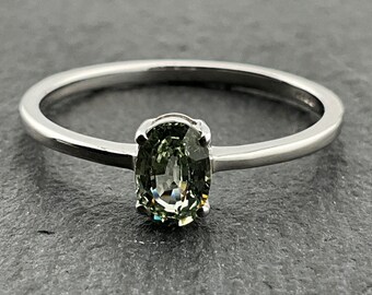 Vintage Solid 9ct White Gold Sapphire Ring, UK Size N, US Size 6 1/2, EU Size 52 3/4