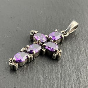 Vintage Purple Cubic Zirconia Sterling Silver Cross Pendant Necklace