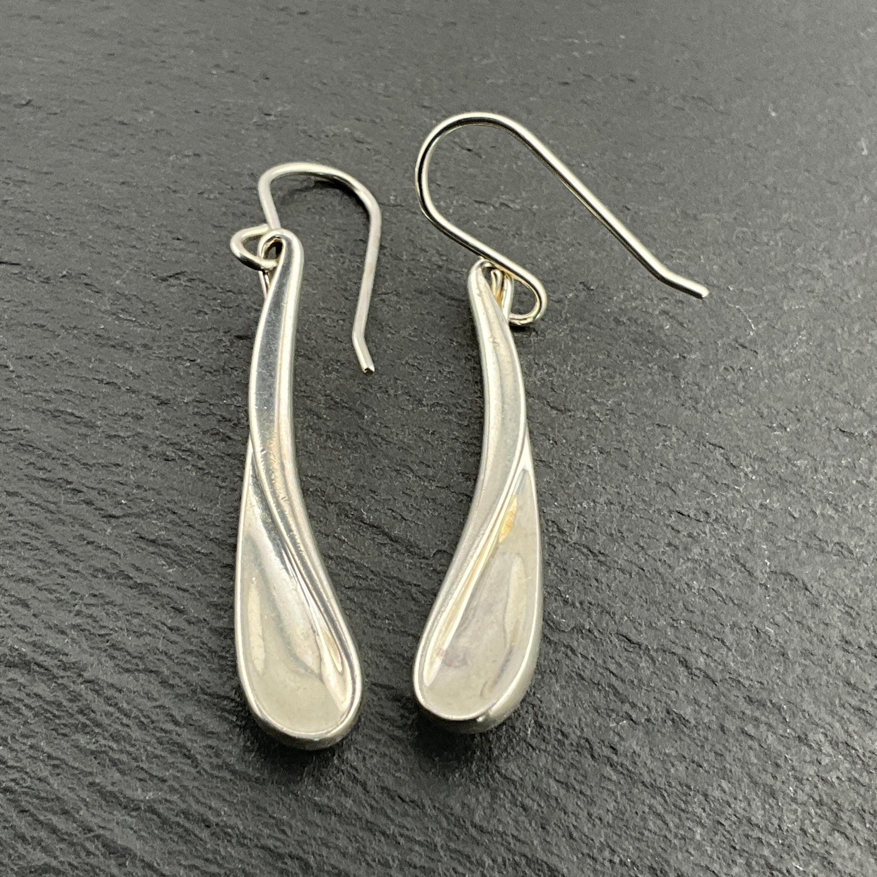 Eleganti orecchini in argento con zirconi EA205W - Dalla borsetta al